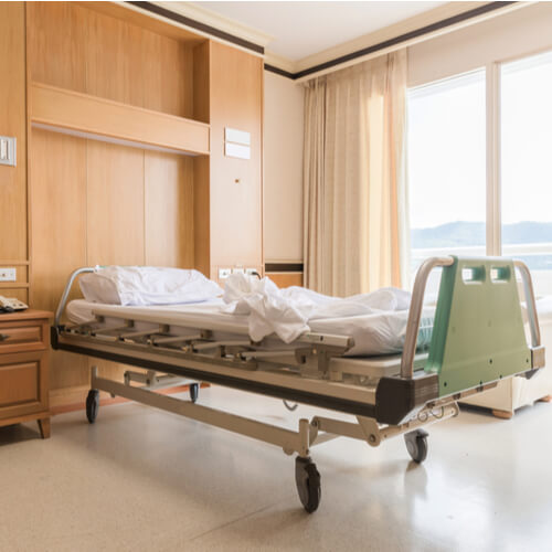 Interior of an empty hospital room.